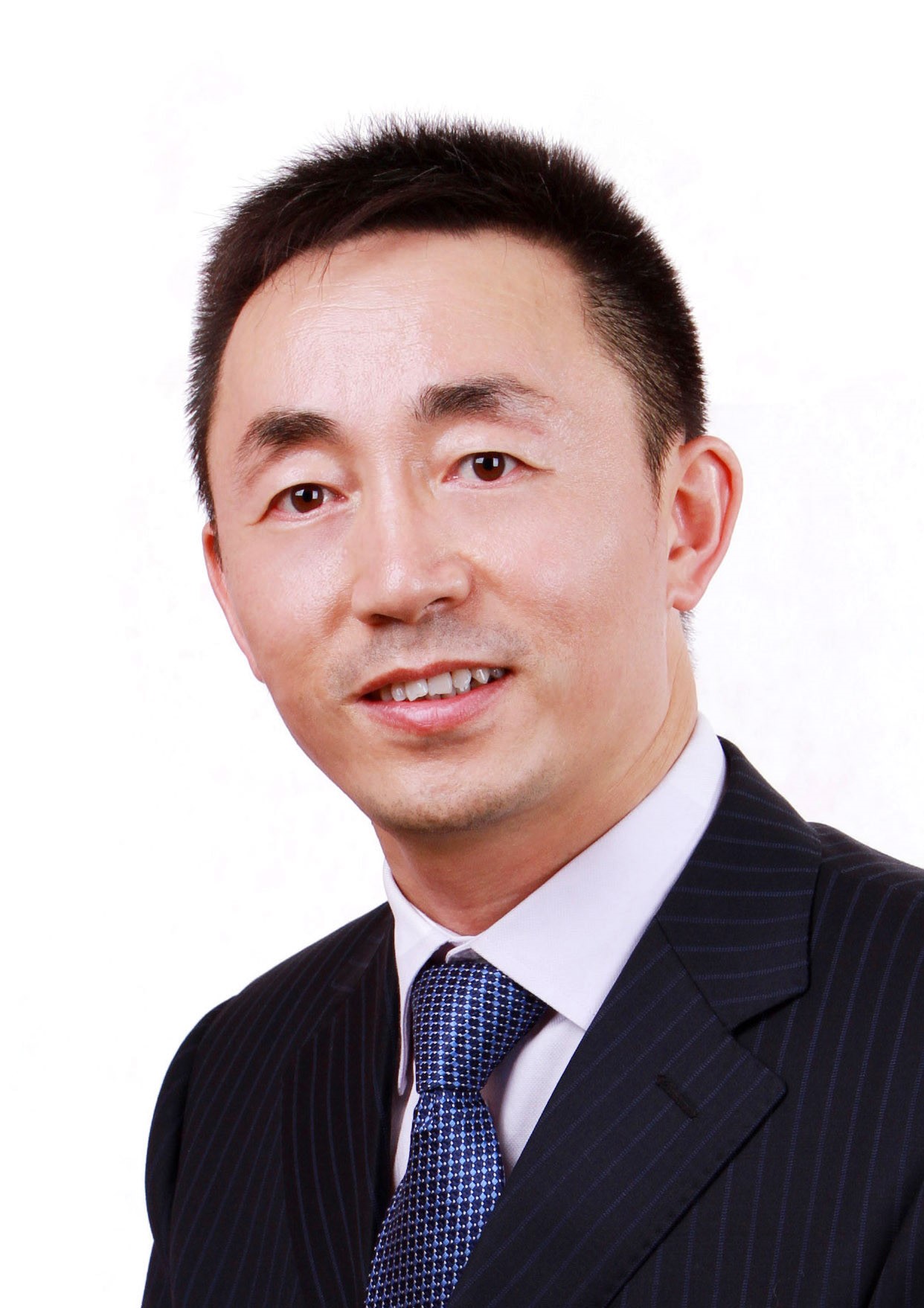 何岸