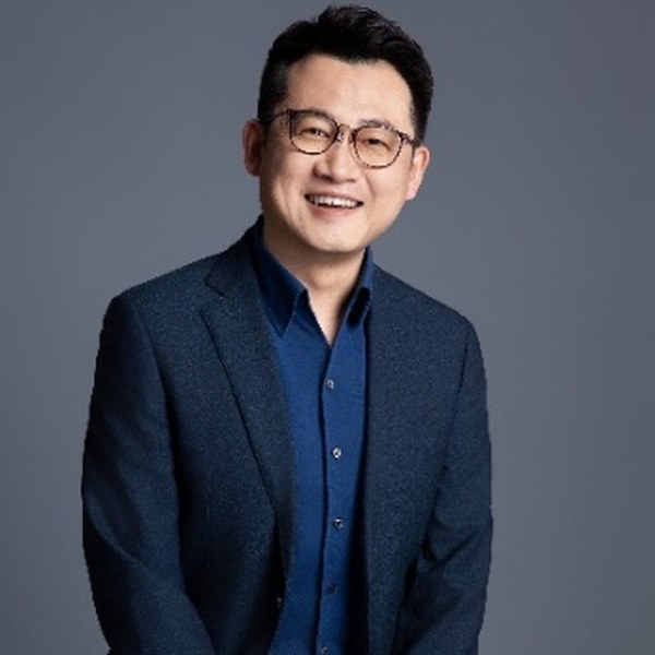 李岩伟