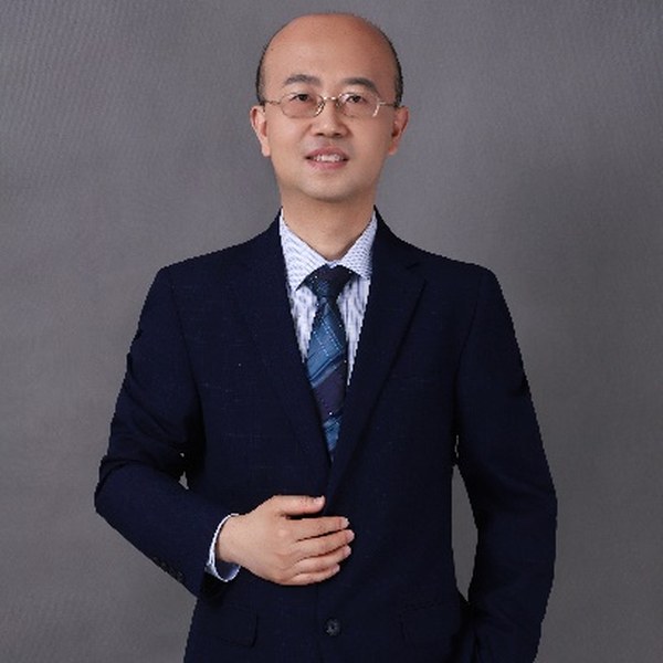 王磊