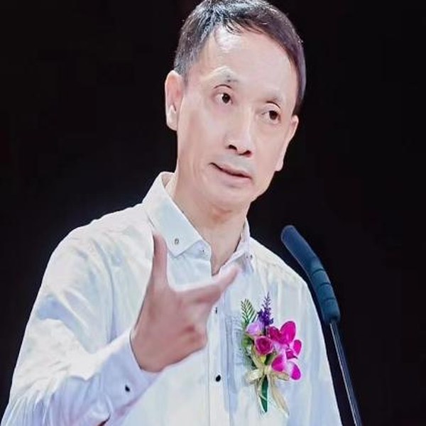 何昌盛