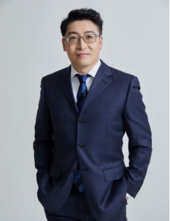 闫波