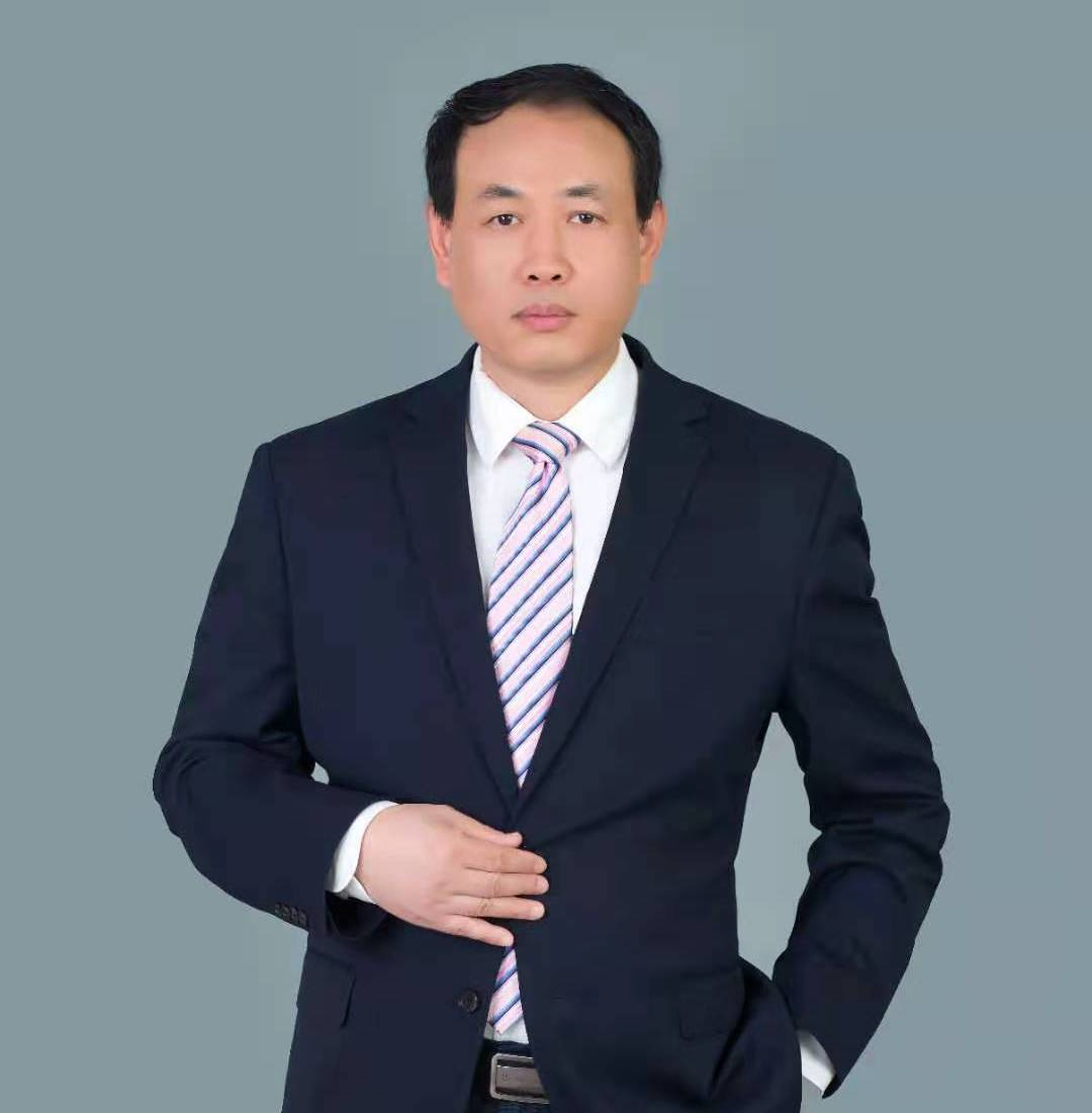 王强