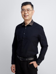 李军佚