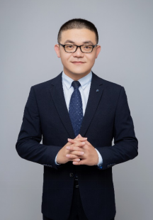 杨爱新